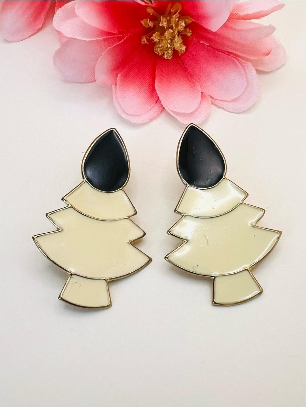 Ivory Tree Drop Earrings with Black Accent